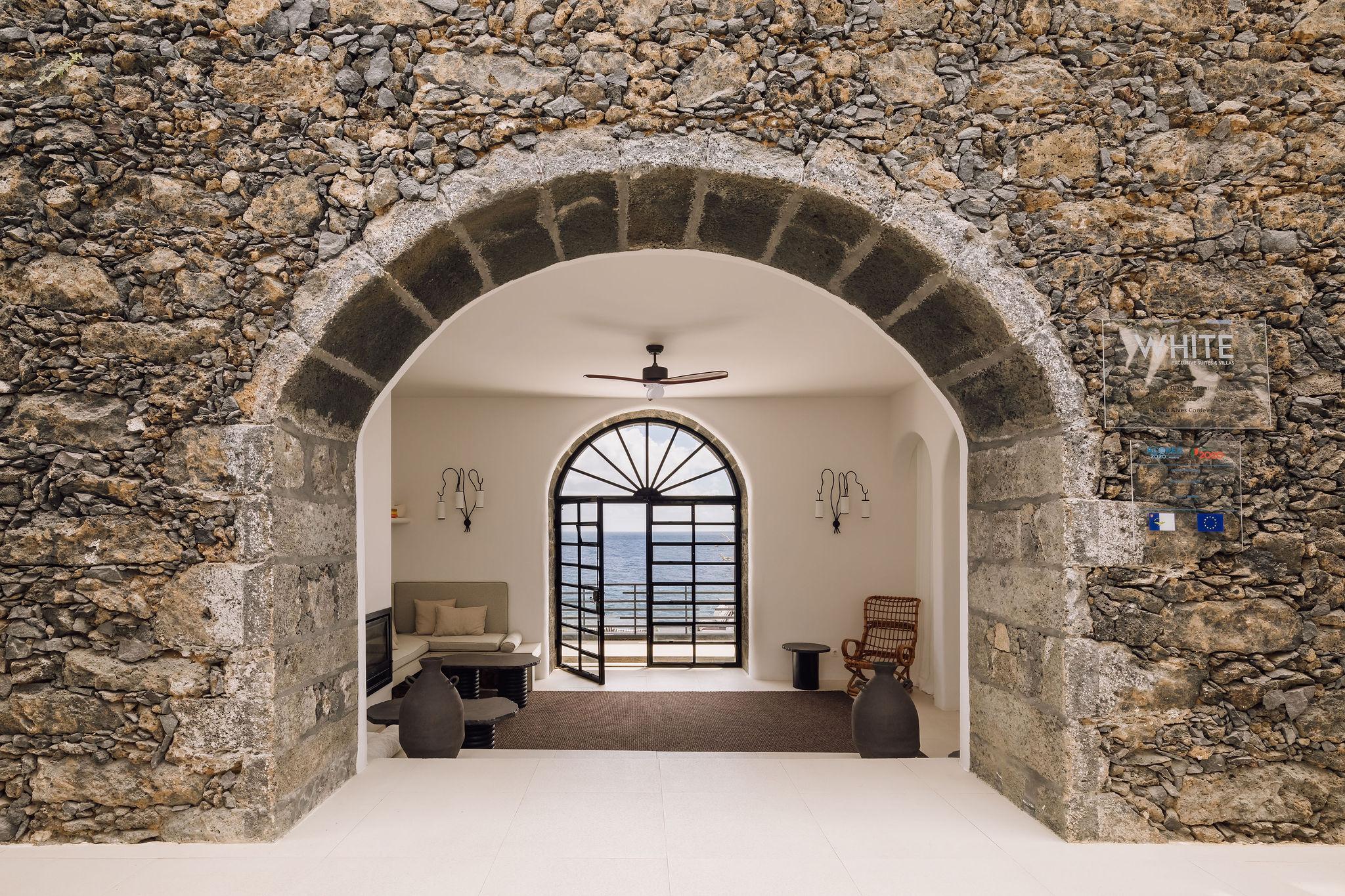 White Exclusive Suites & Villas Лагоа Экстерьер фото